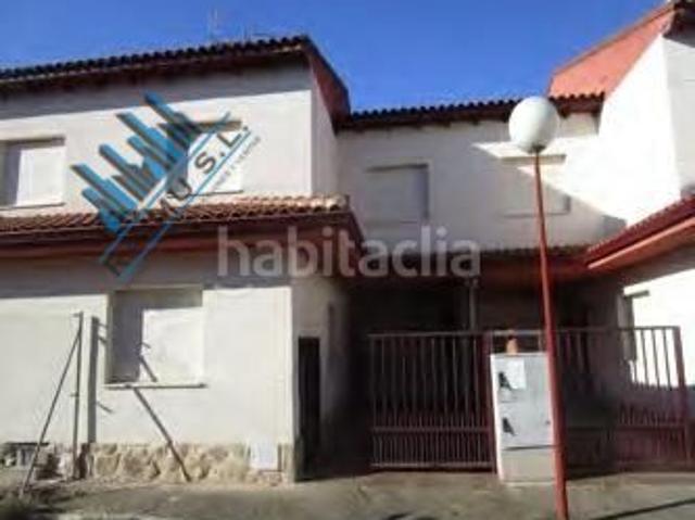 Chalet en venta en Lucillos. VIVIENDA UNIFAMILIAR EN LUCILLOS TOLEDO. Chalets.