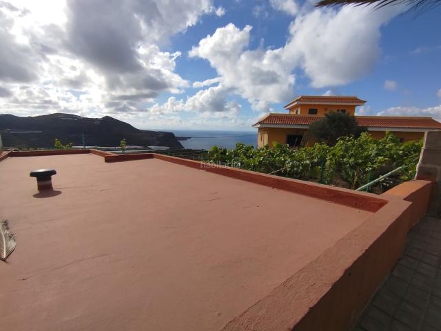 Chalet en venta en Moya. Chalets.