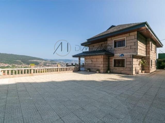 Chalet en venta en Moaña. Chalets.