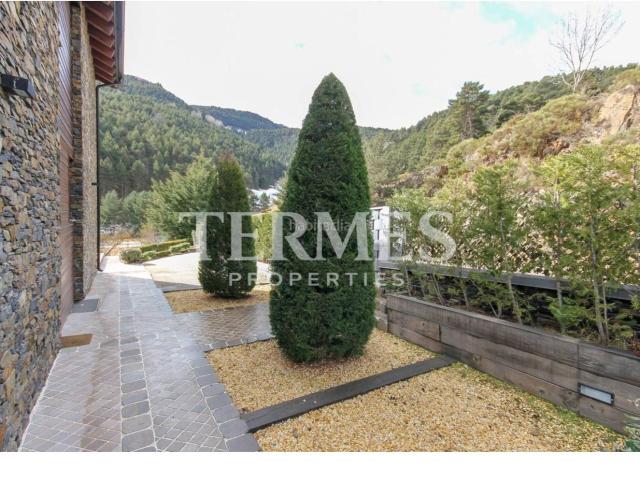 Chalet en venta en Molina La. Venta de chalet unifamiliar en Alp. Chalets Molina.