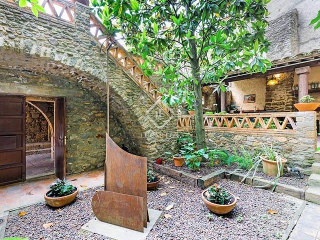 Chalet en venta en Monells, Girona