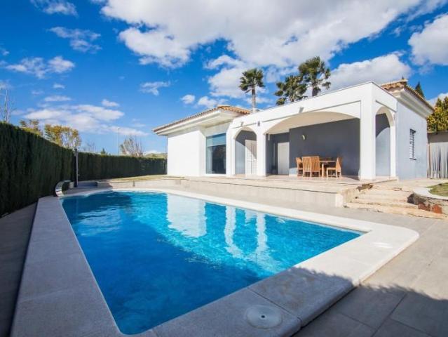 Chalet en venta en Monforte del Cid, Comunidad valenciana