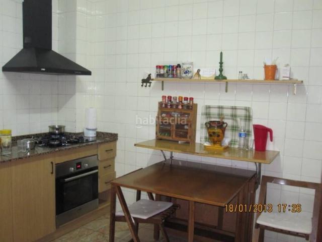 Chalet en venta en Monòver. Chalet en el casco urbano. Chalets.