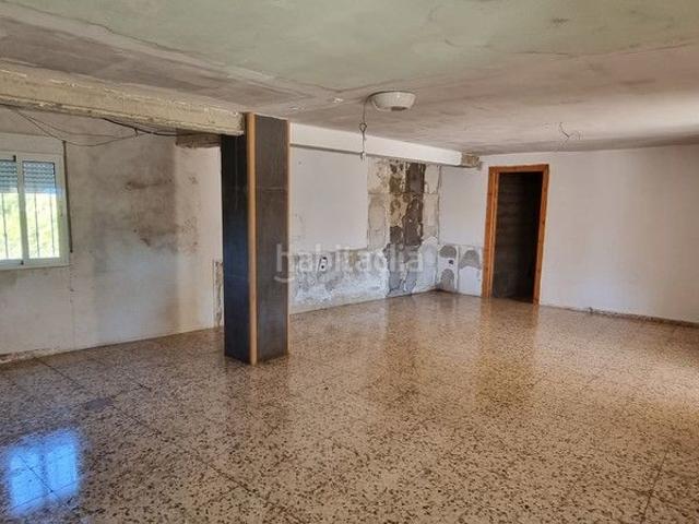 Chalet en venta en Monserrat. CHALET A REFORMAR EN MONSERRAT. Chalets.