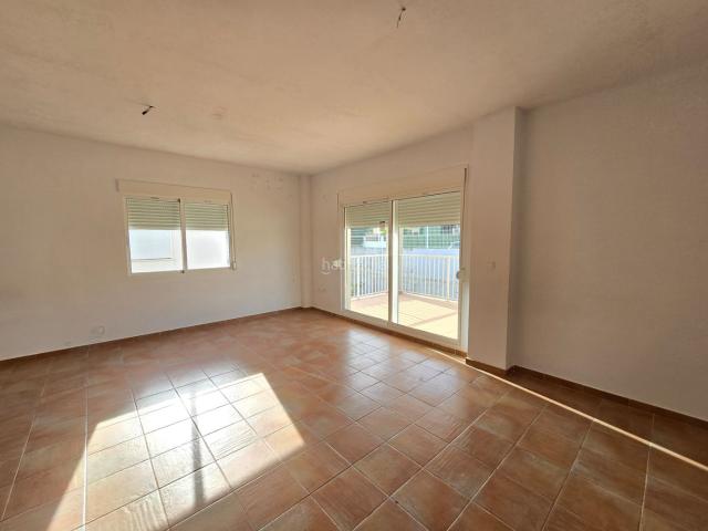 Chalet en venta en Monserrat. ? Chalet en venta en Montserrat Motor del Vicari. Chalets.