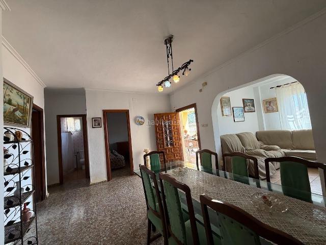 Chalet en venta en Monserrat. Chalet independiente en Monserrat. Chalets.