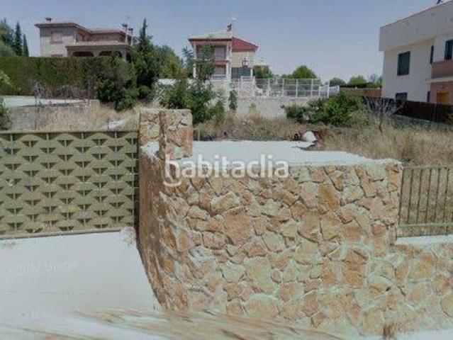 Chalet en venta en Monserrat. Viv. unifamiliar aislada certificada passivhaus. Chalets.