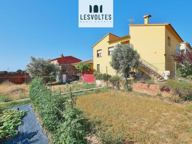 Chalet en venta en Mont ras, Carrer de Tramontana, 17253