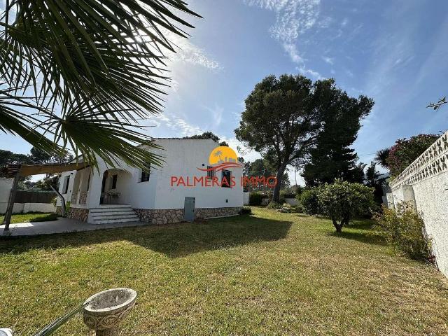 Chalet en venta en Mont Roig del Camp, de 116 m² 3 habitaciones por 330.000