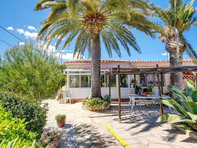 Chalet en venta en Mont Roig del Camp, de 120 m² 2 habitaciones por 179.900