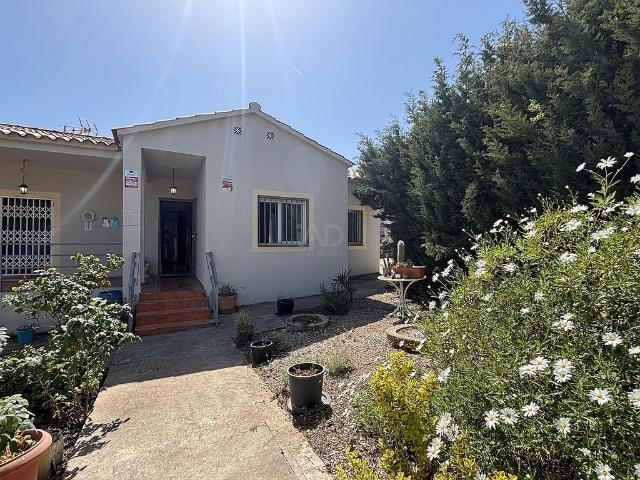 Chalet en venta en Montmell, El, de 80 m² 3 habitaciones por 185.000
