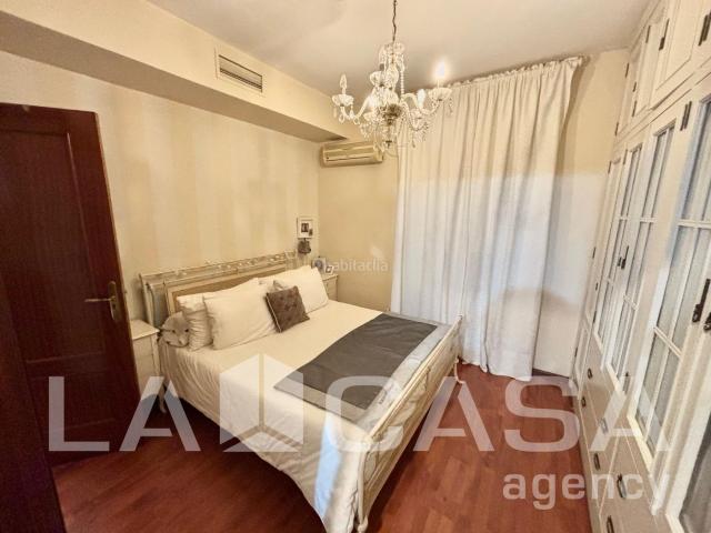 Chalet en venta en Montequinto, Condequinto. Casa o chalet independiente en venta en Condequinto. Chalets.