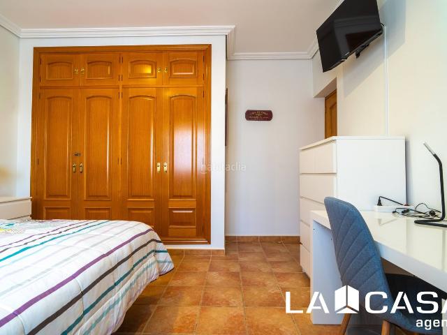 Chalet en venta en Montequinto, Cerros de Montequinto. Chalets.