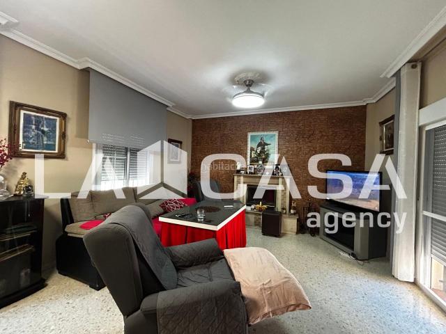 Chalet en venta en Montequinto, Olivar de Quintos. Chalets.