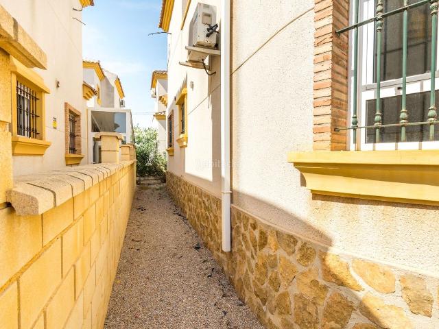 Chalet en venta en Montesinos Los. Chalet independiente en venta en La Herrada, Los Montesinos. Chalets Montesinos.