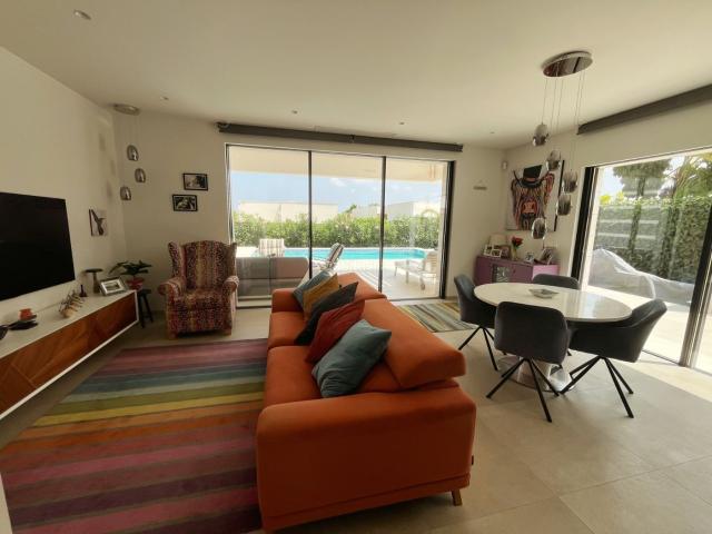 Chalet en venta en Montesinos Los.. Chalets Montesinos.