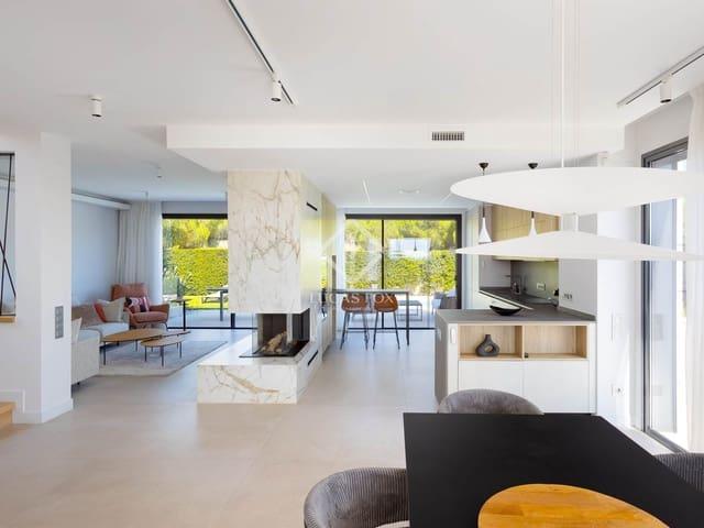 Chalet en venta en Montgat, Barcelona Costa Maresme