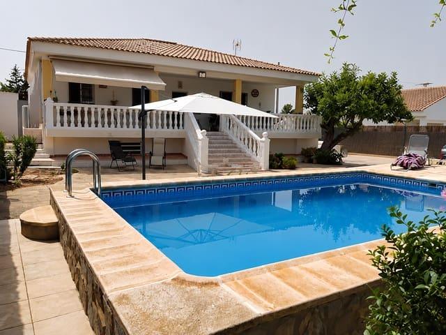 Chalet en venta en Montroy, Valencia