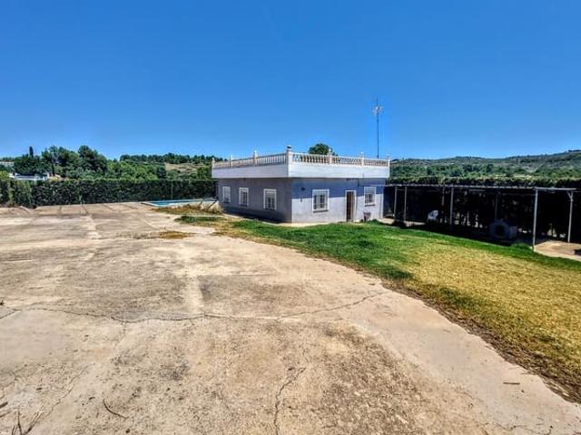 Chalet en venta en Montserrat, Valencia