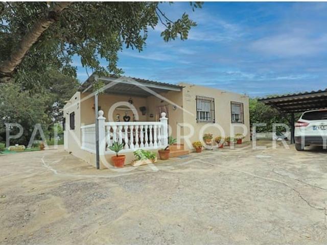 Chalet en venta en Montserrat, Valencia