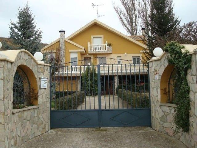 Chalet en venta en Monzón de Campos, Palencia