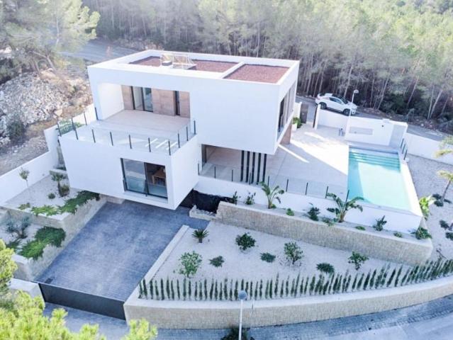 Chalet en venta en Moraira, Benimeit