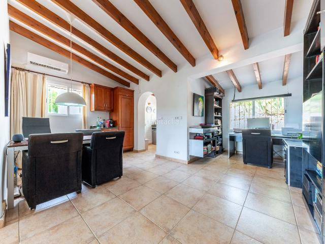 Chalet en venta en Moraira, Benimeit Tabaira. NUDA PROPIEDAD en venta en Calle Guadalajara. Chalets.