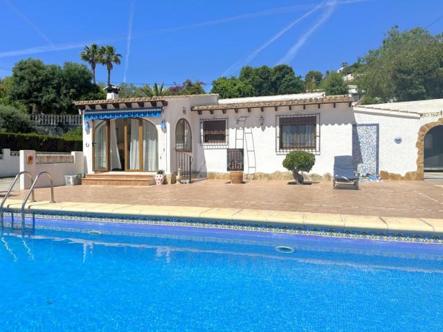 Chalet en venta en Moraira, Benimeit Tabaira. Chalets.