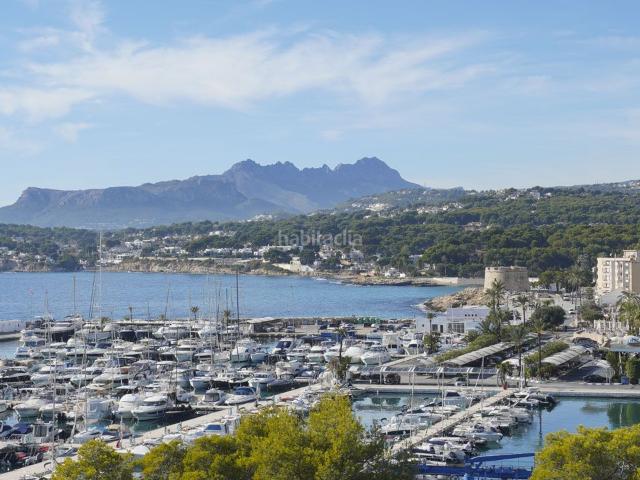 Chalet en venta en Moraira, Casco Urbano. Villa moderna en Moraira, Benimeit con piscina privada. Chalets.