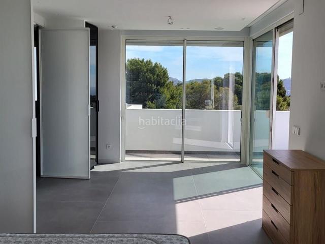 Chalet en venta en Moraira, Moravit Cap Blanc. Villa totalmente nueva con seis dormitorios y vistas al mar en Moraira. Piscina privada, terrazas, suelo radiante, parcela privada. Chalets.
