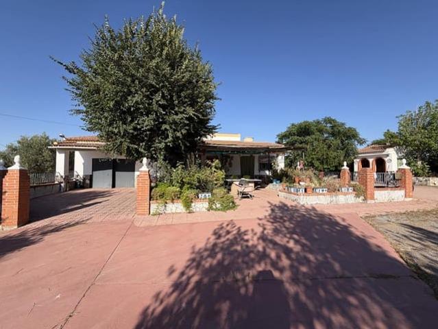 Chalet en venta en Moraleda de Zafayona, Granada