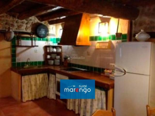Chalet en venta en Morella. Chalets.
