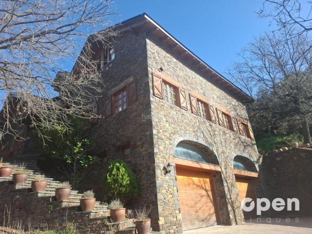 Chalet en venta en Matadepera. ZONA LES PEDRITXES. Chalets.