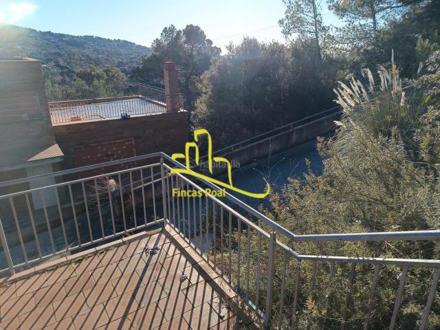Chalet en venta en Matadepera. Gran Casa a reformar. Chalets.