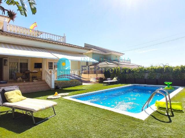 Chalet en venta en Mazarrón, Bolnuevo. CHALET CON PISCINA Y GRAN PARCELA EN BOLNUEVO REF. 1826. Chalets.