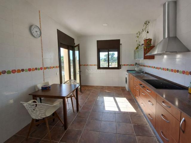 Chalet en venta en Maçanet de la Selva, Residencial Park. Amplia Casa Independiente a 4 Vientos con Piscina. Chalets Maçanet de la.