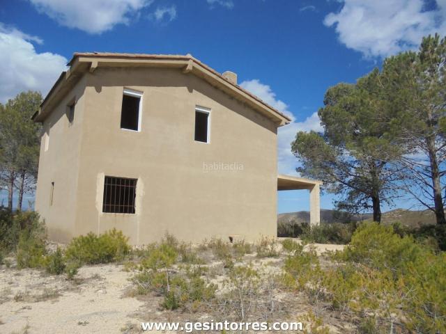 Chalet en venta en Macastre. Chalets.