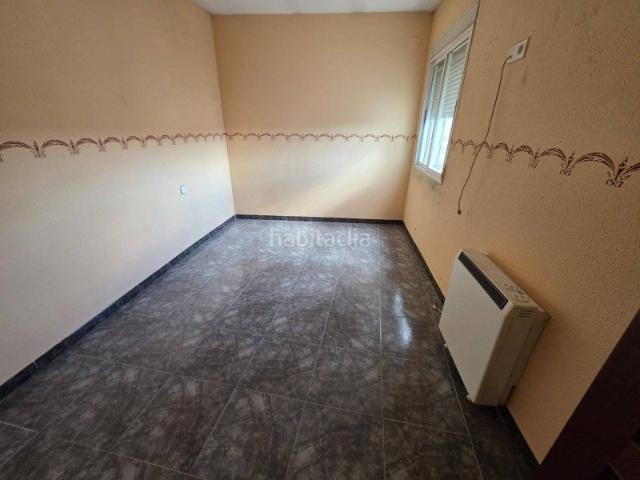 Chalet en venta en Madroñera. Casa adosada en venta en CENTRO Madroñera Cáceres. Chalets.