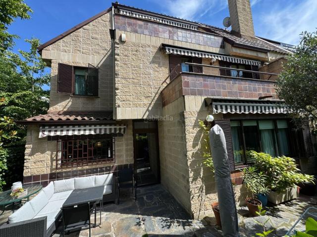 Chalet en venta en Madrid, Concepción. Exclusiva vivienda unifamiliar adosada en la zona de Arturo Soria. Chalets.