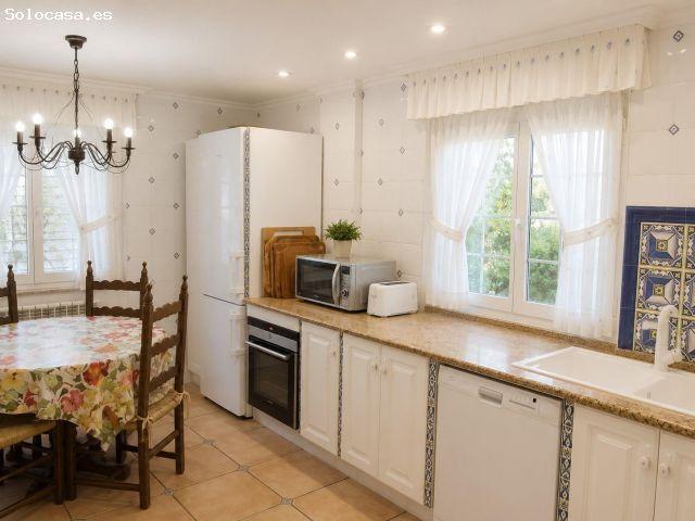 Chalet en Venta en Madrid de las Caderechas, Madrid
