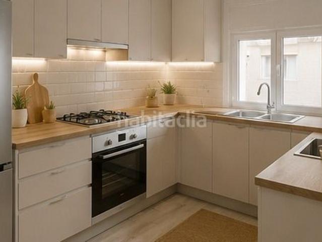 Chalet en venta en Madrid, Entrevías. Chalet adosado en Madrid. Chalets.