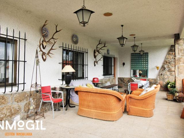 Chalet en venta en Madrid, Valdemarín. InmoGil Gestión, chalet independiente en Valdemarin. Chalets.