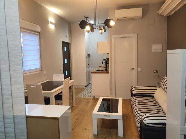 Chalet en venta en Madrid, Valdezarza. Casa o chalet independiente en venta en Ciudad Universitaria. Chalets.