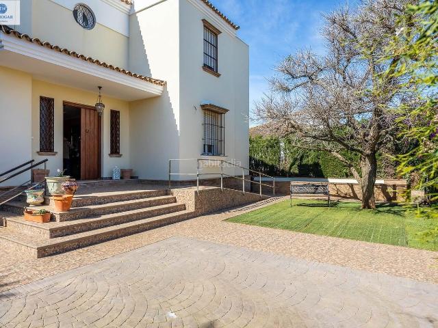 Chalet en venta en Mairena del Alcor. DISFRUTA DE ÉSTA MARAVILLOSA JOYA. Chalets Mairena del.
