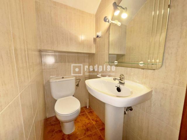 Chalet en venta en Malaguilla. ESPECTACULAR CHALET EN MALAGUILLA! PARA ENTRAR A VIVIR. Chalets.