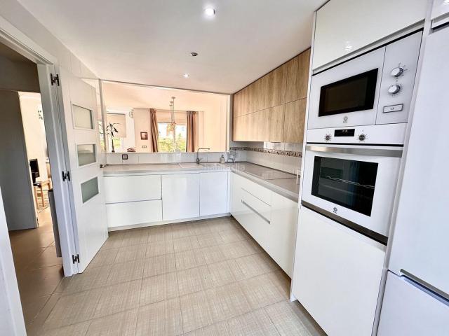 Chalet en venta en Málaga, Campanillas. Chalet en venta en Santa RosalíaMaqueda, 3 dormitorios. Chalets.