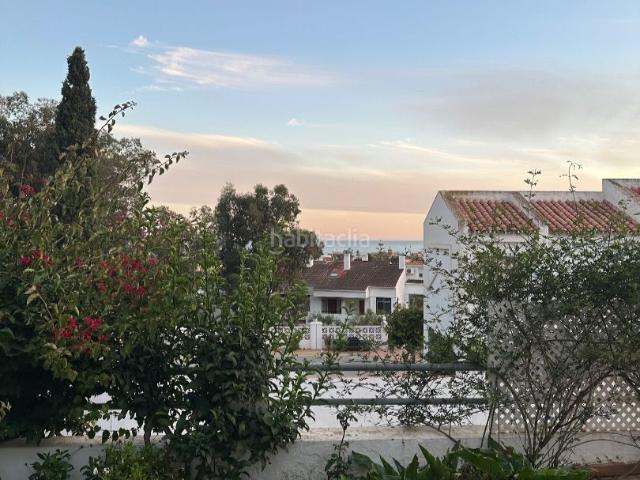 Chalet en venta en Málaga, Pinares de San Antón. Chalet Pareado en Miraflores de El Palo 200 m² Jardín Garaje Vistas al Mar. Chalets.