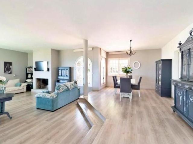 Chalet en venta en Málaga, Serramar