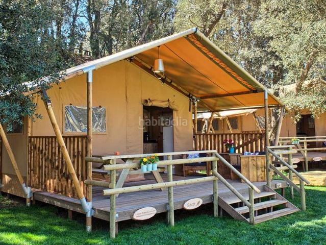 Chalet en venta en Malgrat de Mar. dificio activo turístico en primera línea de mar con alto potencial de revalorización en Malgrat de Mar. Chalets Malgrat de.