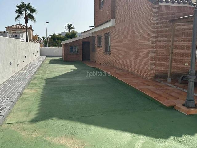 Chalet en venta en Manga del Mar Menor La, Tomás Maestre. VILLA ADOSADA EN LA MANGA. Chalets Manga del Mar Menor.